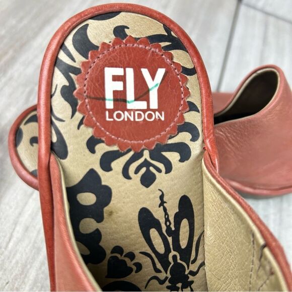 Fly London Wony Clay Brown Leather Heeled Mule Clog Shoe Womens Size 10 EUR 41 - Picture 10 of 10